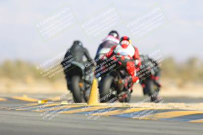 media/Jan-10-2025-CVMA Friday Practice (Fri) [[489e0da257]]/Group 4 and Trackday/Session 4 (Turn 16)/